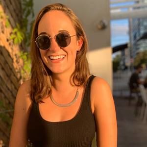 Meet your Posher, Stephanie